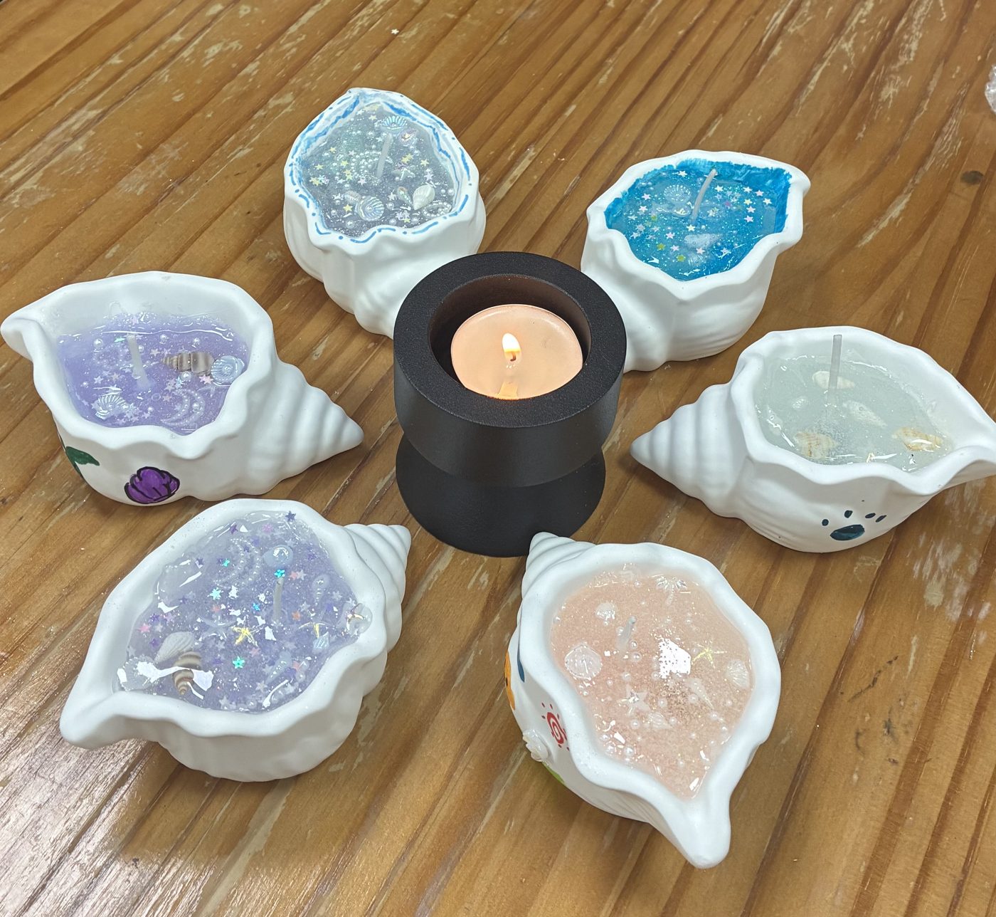 工作坊花絮：參加者親手製作的蠟燭